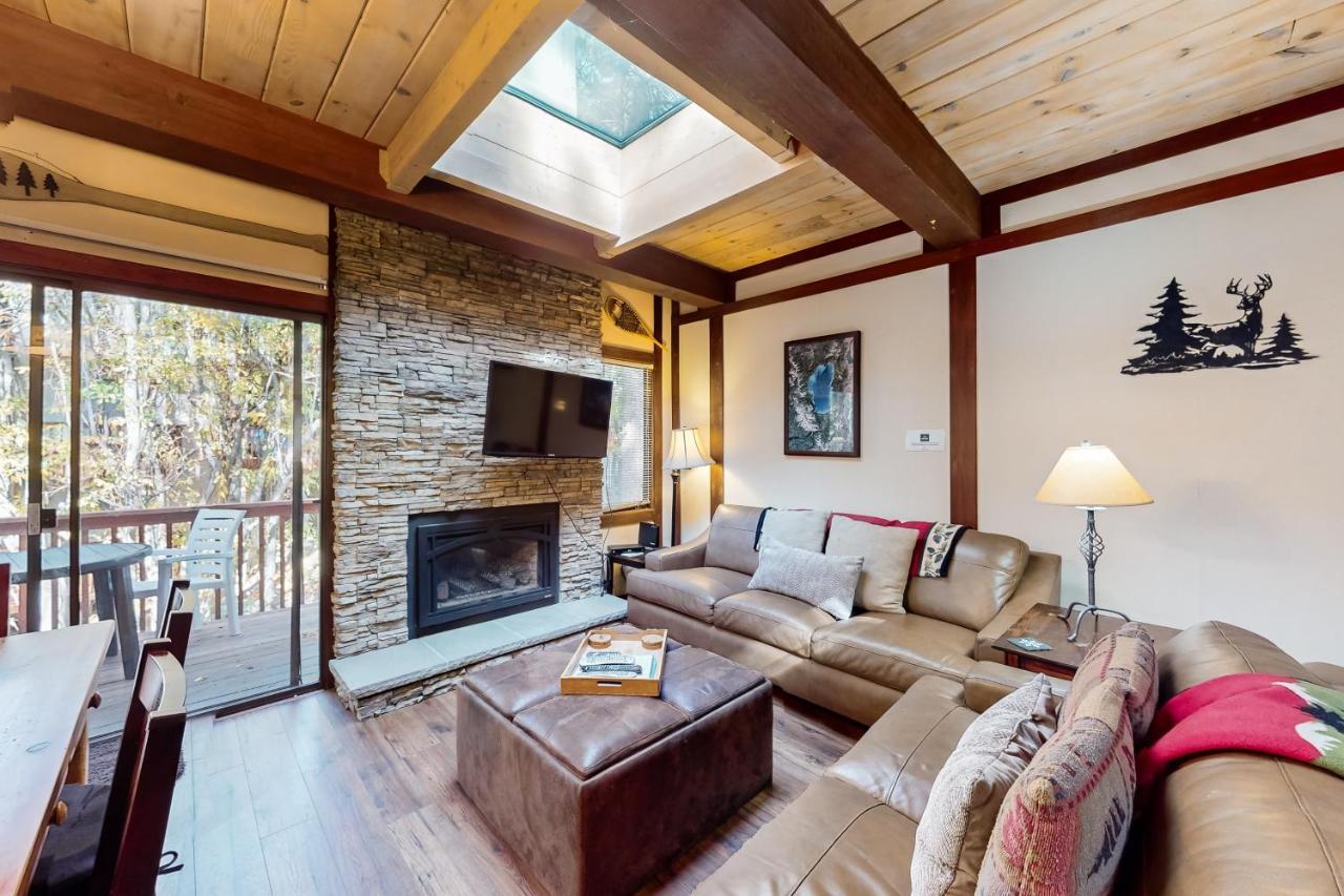 Creekside Retreat & Sierra Townhome インクライン・ビレッジ 部屋 写真